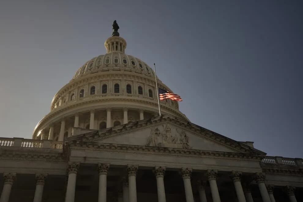 米クラリティ法案14日審議へ、ブータン100BTC売却、コインチェック・KDDI業務提携で新会社設立