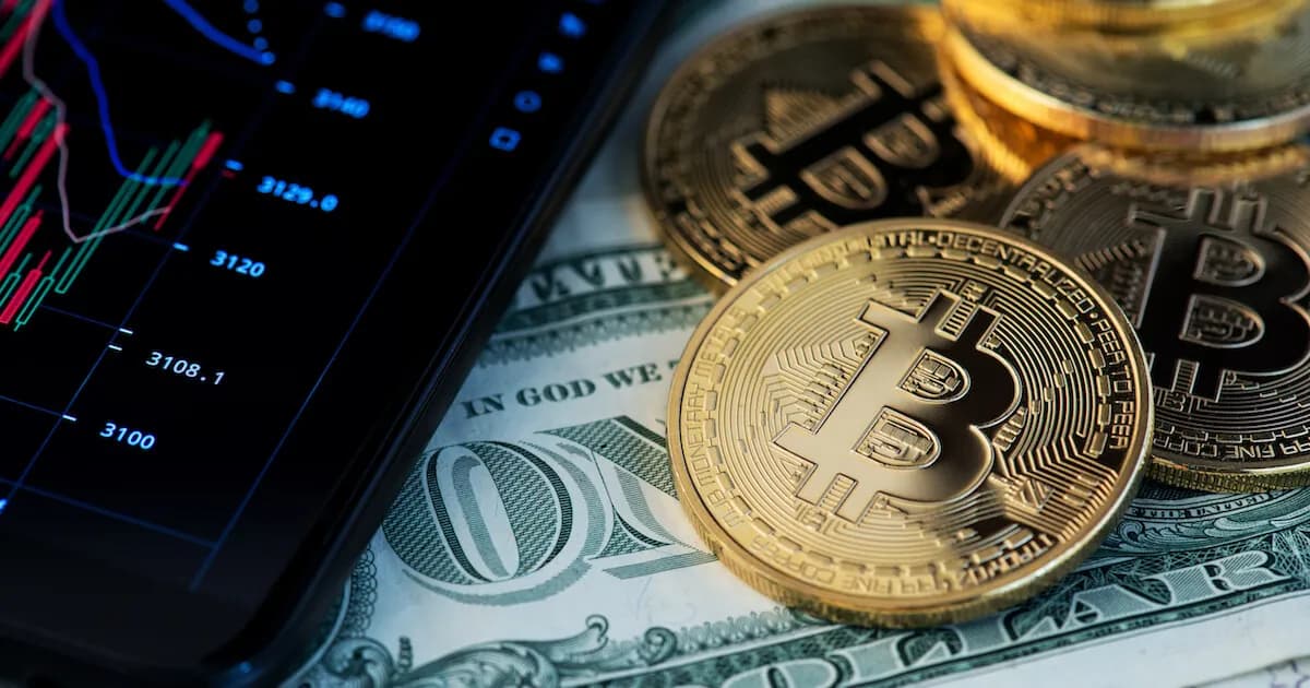 「ヘッジアイ・リスク・マネジメント」マクロ戦略チームの責任者がビットコイン購入