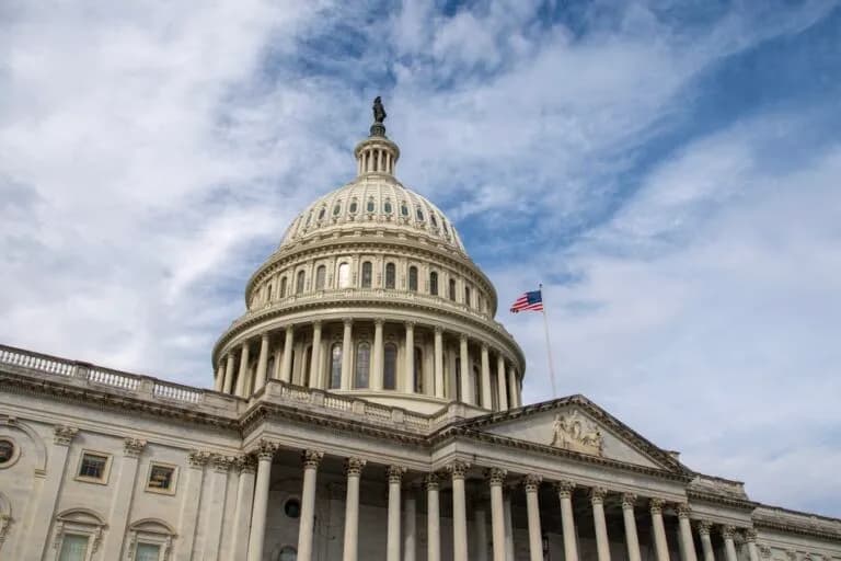 米暗号資産団体、クラリティ法案年内成立へ議会への圧力強化=BLOCK報道 | NADA NEWS(ナダ・ニュース)