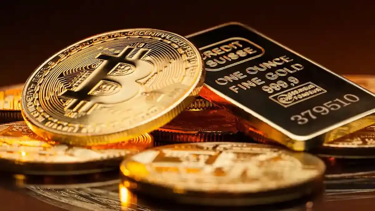 「ドル覇権の終焉」金が先行、ビットコインは波及待ち|フィデリティ報告
