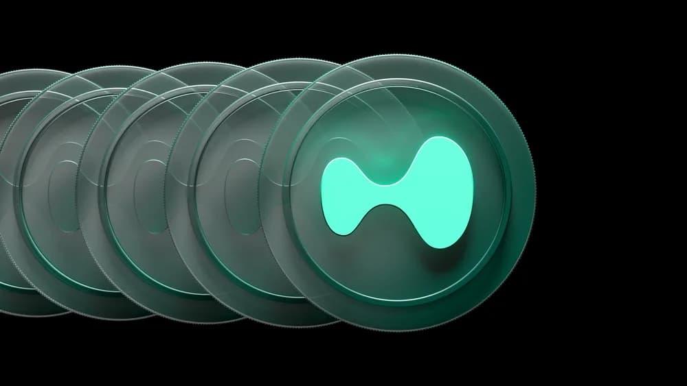 Hyperliquid ETF第3弾0.29%で上場間近、HYPE史上最高値74.18ドル、CFTC無期限承認で30%超急騰