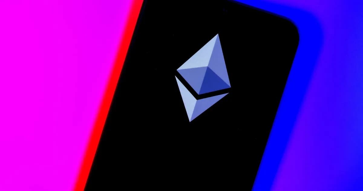 ヴィタリック、イーサリアム財団の役割再定義を表明 ETH売却を抑制し長期存続へ
