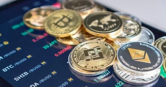 ビットワイズが「逆張り投資」と分析、クラリティ法案が上院カレンダー掲載、株式との乖離鮮明に