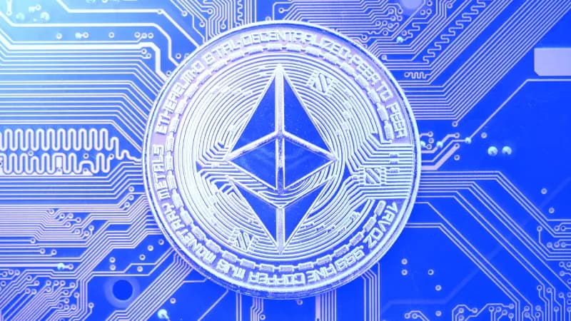 クオンタムソリューションズ、保有イーサリアム(ETH)一部売却へ。AIインフラ事業の資金確保で