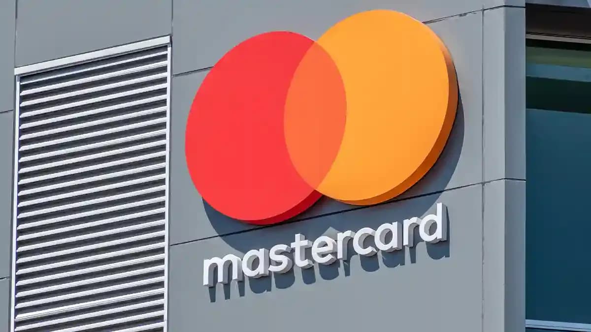 マスターカードがステーブルコイン決済に対応|6銘柄・8チェーンが対象に