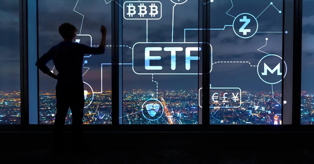 香港のビットコイン・イーサリアム現物ETFから最大の資金流出